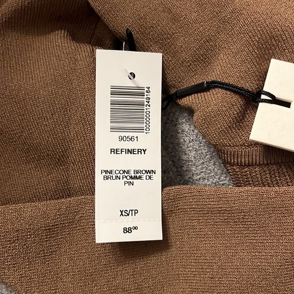 Babaton Refinery sculpt knit - Picture 4 of 8